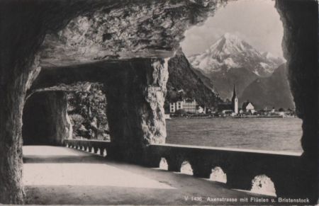 Schweiz - Axenstraße - mit Flüelen und Bristenstock - ca. 1960 Schweiz - Axenstraße - mit Flüelen und Bristenstock - ca. 1960