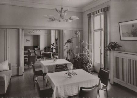 Schwäbisch Gmünd - Erholungsheim Schönblick, Bibliothek - ca. 1960 Schwäbisch Gmünd - Erholungsheim Schönblick, Bibliothek - ca. 1960