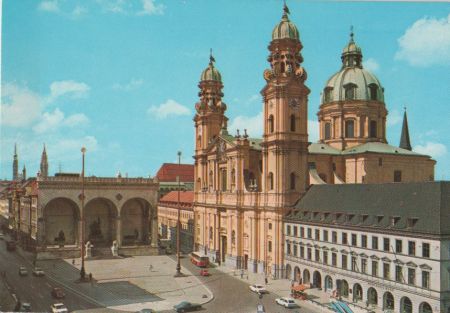 München - Theatinerkirche und Feldherrnhalle - ca. 1980 München - Theatinerkirche und Feldherrnhalle - ca. 1980