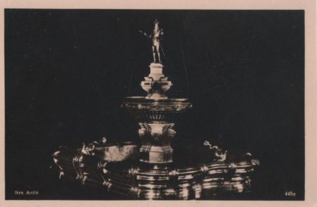 Aachen - Rathaus, Kleinodienkammer, Tafelaufsatz - ca. 1950 Aachen - Rathaus, Kleinodienkammer, Tafelaufsatz - ca. 1950
