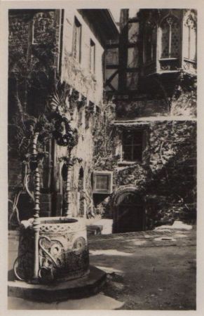 Eisenach - Hof der Wartburg - ca. 1950 Eisenach - Hof der Wartburg - ca. 1950