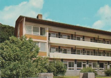 Bad Ditzenbach - Haus Hiltenburg und St. Raphael - 1985 Bad Ditzenbach - Haus Hiltenburg und St. Raphael - 1985
