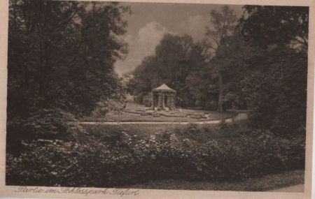 Weimar-Tiefurt - Partie im Schloßpark - ca. 1935 Weimar-Tiefurt - Partie im Schloßpark - ca. 1935