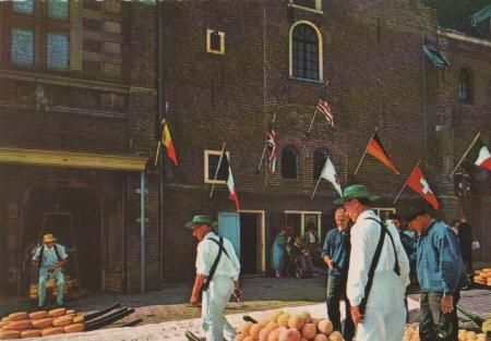 Niederlande - Alkmaar - Kaasmarkt - 1969 Niederlande - Alkmaar - Kaasmarkt - 1969
