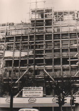 Hamburg - einziges Merkmal ist das Schild auf dem Foto - ca. 1965 Hamburg - einziges Merkmal ist das Schild auf dem Foto - ca. 1965
