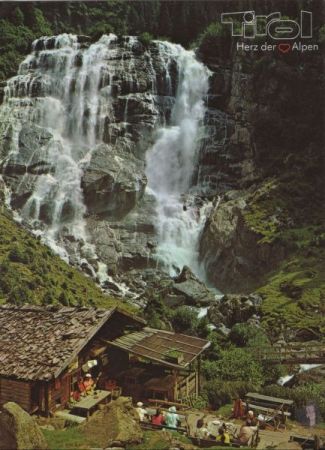 Tirol - Österreich - Alm am Wasserfall Tirol - Österreich - Alm am Wasserfall