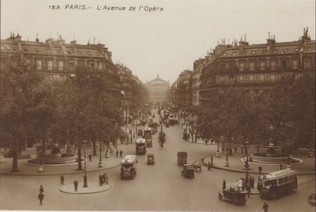 Paris - Frankreich - Avenue de la Opera Paris - Frankreich - Avenue de la Opera