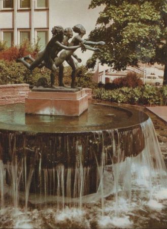 Pforzheim - Dreitälerbrunnen Pforzheim - Dreitälerbrunnen