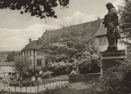 Eisenach - Bachhaus mit Bachdenkmal Eisenach - Bachhaus mit Bachdenkmal