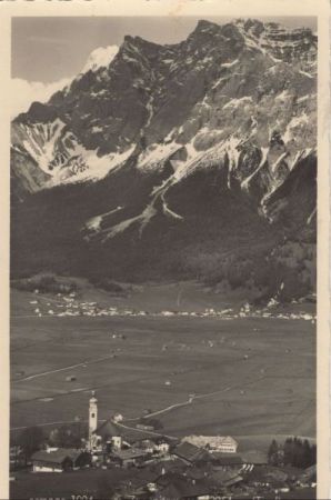 Lermoos - Österreich - mit Zugspitzmassiv Lermoos - Österreich - mit Zugspitzmassiv