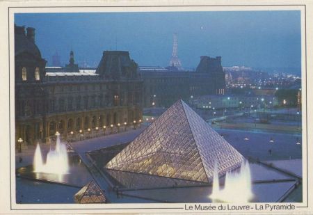 Paris - Frankreich - Louvre, Pyramide Paris - Frankreich - Louvre, Pyramide