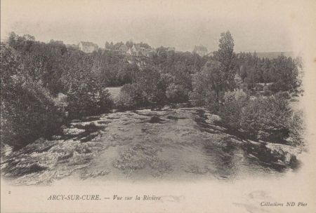 Arcy-sur-Cure - Frankreich - Vue sur la Riviere Arcy-sur-Cure - Frankreich - Vue sur la Riviere