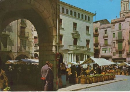 Figueres - Spanien - Plaza Generalisimo Figueres - Spanien - Plaza Generalisimo