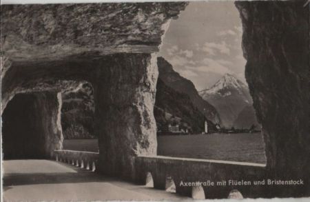 Schweiz - Axenstraße - mit Flüelen und Bristenstock - 1951 Schweiz - Axenstraße - mit Flüelen und Bristenstock - 1951