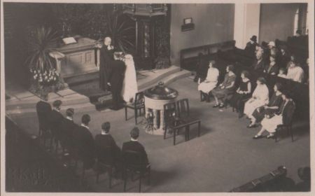 Hochzeit in der Kirche Hochzeit in der Kirche