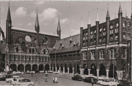 Lübeck - Marktplatz mit Rathaus - ca. 1960 Lübeck - Marktplatz mit Rathaus - ca. 1960