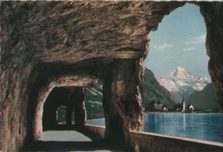 Axenstraße - Schweiz - Vierwaldstättersee Axenstraße - Schweiz - Vierwaldstättersee