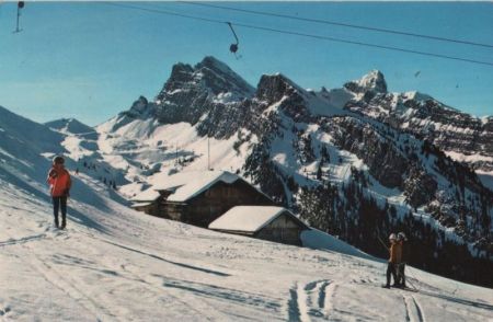 Diemtigtal - Schweiz - Schwenden, Skilift Grimmialp-Stierengrimmi Diemtigtal - Schweiz - Schwenden, Skilift Grimmialp-Stierengrimmi