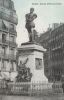 Paris - Frankreich - Statue Dolet